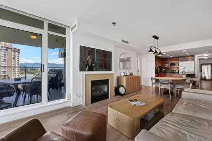 Dining Area Photo of 902 1650 Bayshore Drive, Vancouver, BC