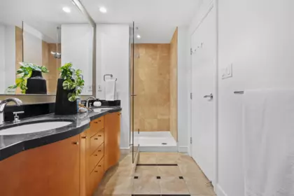 Entry Foyer Photo of 902 1650 Bayshore Drive, Vancouver, BC