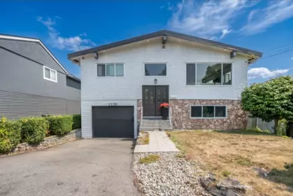 1130 Maple Street, White Rock, BC, White rock — Single Family Residence for sale