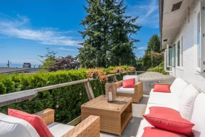 Outdoor Patio Photo of 1130 Maple Street, White Rock, BC