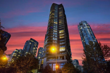 Neighborhood Park Photo Near 502 455 Beach Crescent, Vancouver, BC