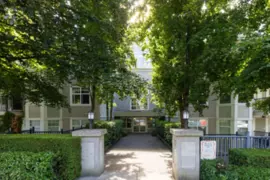 415 7038 21st Avenue, Burnaby, BC
