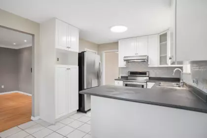 Kitchen Island Photo of 785 E 50th Avenue, Vancouver, BC