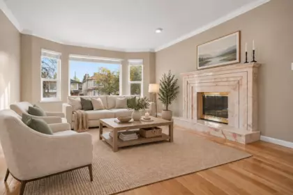 Living Room Photo of 785 E 50th Avenue, Vancouver, BC
