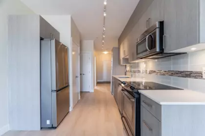Kitchen Island Photo of PH9 388 Kootenay Street, Vancouver, BC