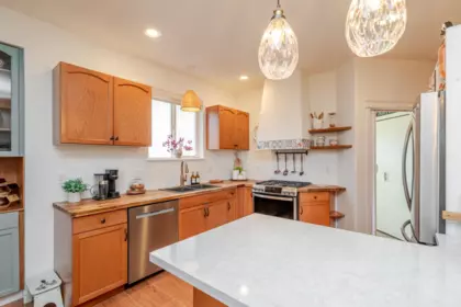 Breakfast Nook Photo of 6820 Sheffield Way, Chilliwack, BC