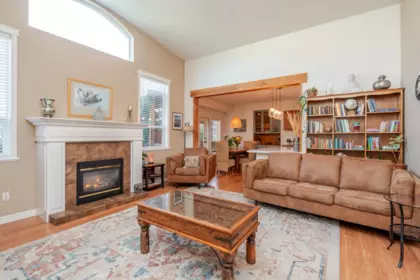 6820 Sheffield Way, Chilliwack, BC, Chilliwack — Single Family Residence for sale