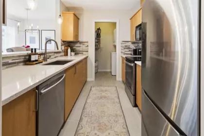 Kitchen Photo of 401 3142 St Johns Street, Port Moody, BC