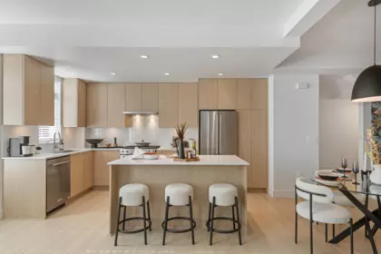 Breakfast Nook Photo of 46 16355 21 Avenue, Surrey, BC