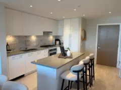 307 110 E 17th Street, Vancouver, BC