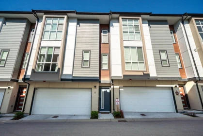8 7670 207 Street, Langley, BC, Langley — Townhouse for sale