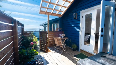 Swimming Pool Photo of 5273 Little Lane, Sechelt, BC