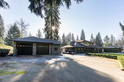 Living Room Photo of 19118 86 Avenue, Surrey, BC