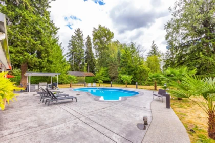 Swimming Pool Photo of 19118 86 Avenue, Surrey, BC