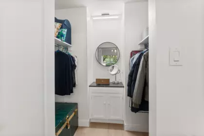 Mudroom Photo of 204 391 E 7th Avenue, Vancouver, BC