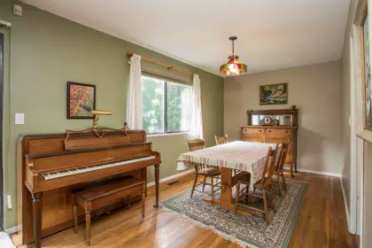Breakfast Nook Photo of 8108 118a Street, Delta, BC