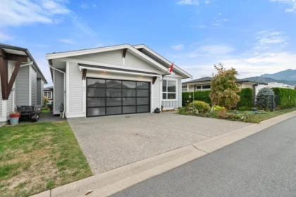 66 46213 Hakweles Road, Chilliwack, BC, Chilliwack — Single Family Residence for sale