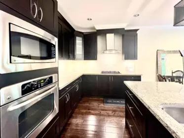Kitchen Photo of 46 2453 163 Street, Surrey, BC