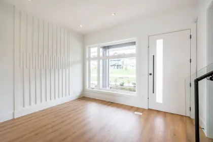 16774 16 Avenue, Surrey, BC, Surrey — Half Duplex for sale