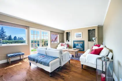 1720 Rosebery Avenue, West Vancouver, BC, West vancouver — Single Family Residence for sale