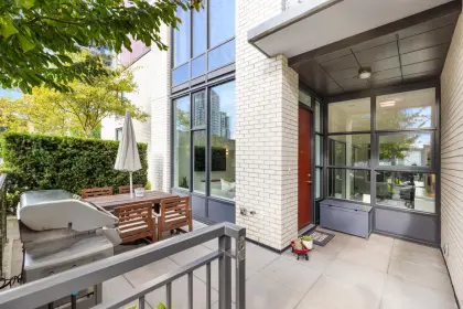 5520 Ormidale Street, Vancouver, BC, Vancouver — Townhouse for sale