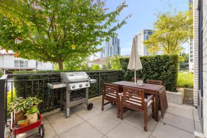 5520 Ormidale Street, Vancouver, BC, Vancouver — Townhouse for sale