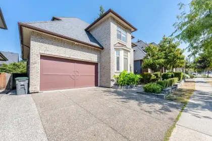 16251 27a Avenue, Surrey, BC, Surrey — Single Family Residence for sale