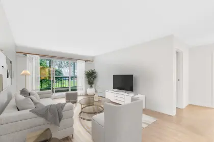 108 2770 Burrard Street, Vancouver, BC, Vancouver — Apartment/Condo for sale