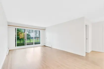 108 2770 Burrard Street, Vancouver, BC, Vancouver — Apartment/Condo for sale