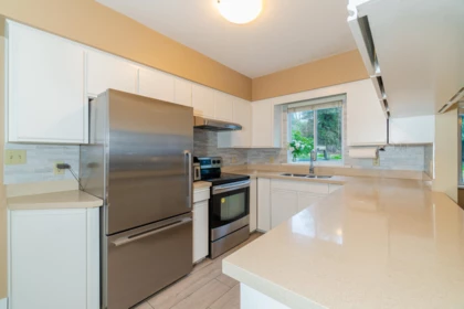 Breakfast Nook Photo of 6812 Arbutus Street, Vancouver, BC