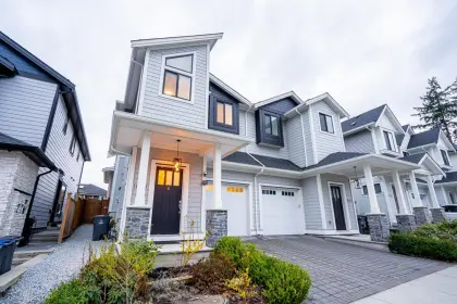 16188 87 Avenue, Surrey, BC, Surrey — Half Duplex for sale