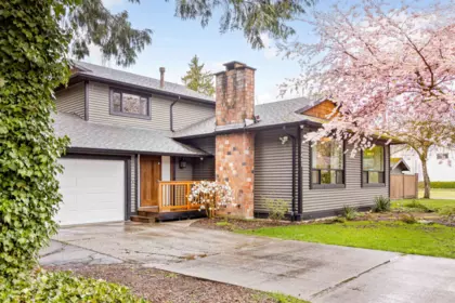 20487 94b Avenue, Langley, BC, Langley — Single Family Residence for sale
