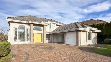 7271 Bates Road, Richmond, BC, Richmond — Single Family Residence for sale