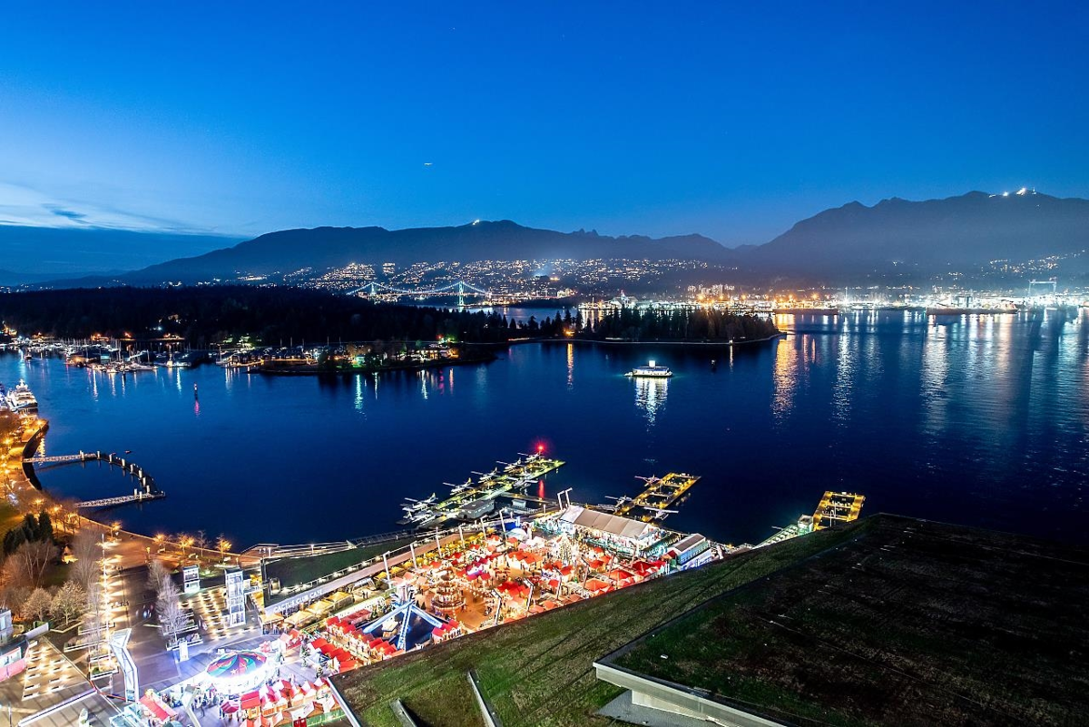 Backyard Photo of 2808 1011 W Cordova Street, Vancouver, BC