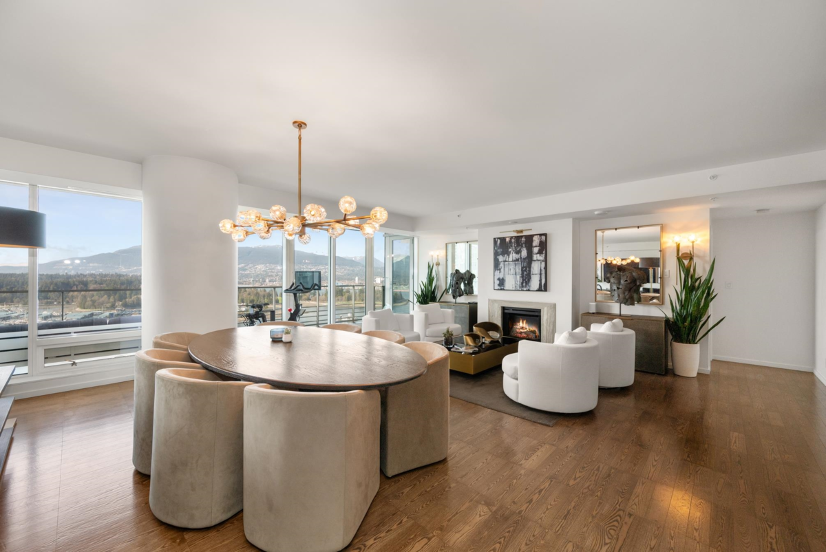 Kitchen Photo of 2808 1011 W Cordova Street, Vancouver, BC