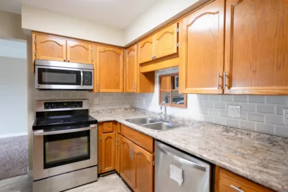 104 2425 Church Street, Abbotsford, BC, Abbotsford — Apartment/Condo for sale