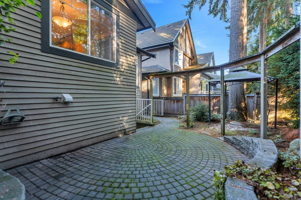 Fitness Center Photo Near 3622 154 Street, Surrey, BC