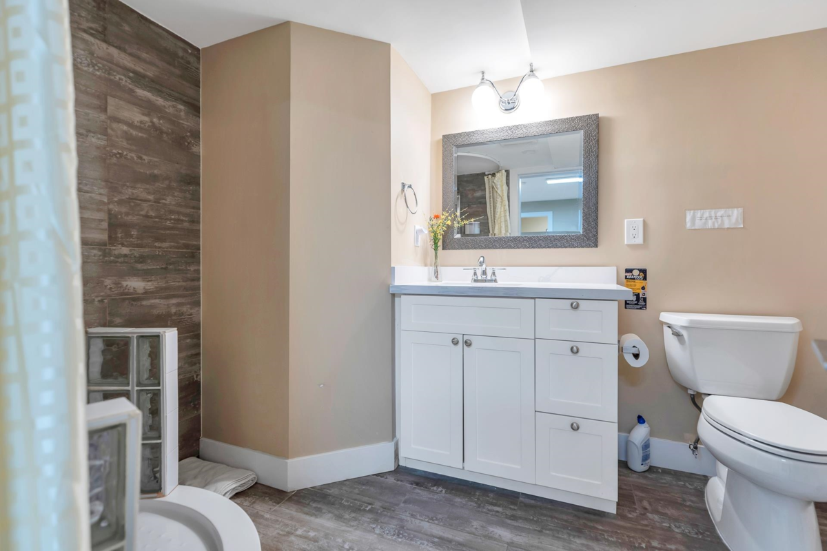 Hot Tub / Spa Photo of 3622 154 Street, Surrey, BC