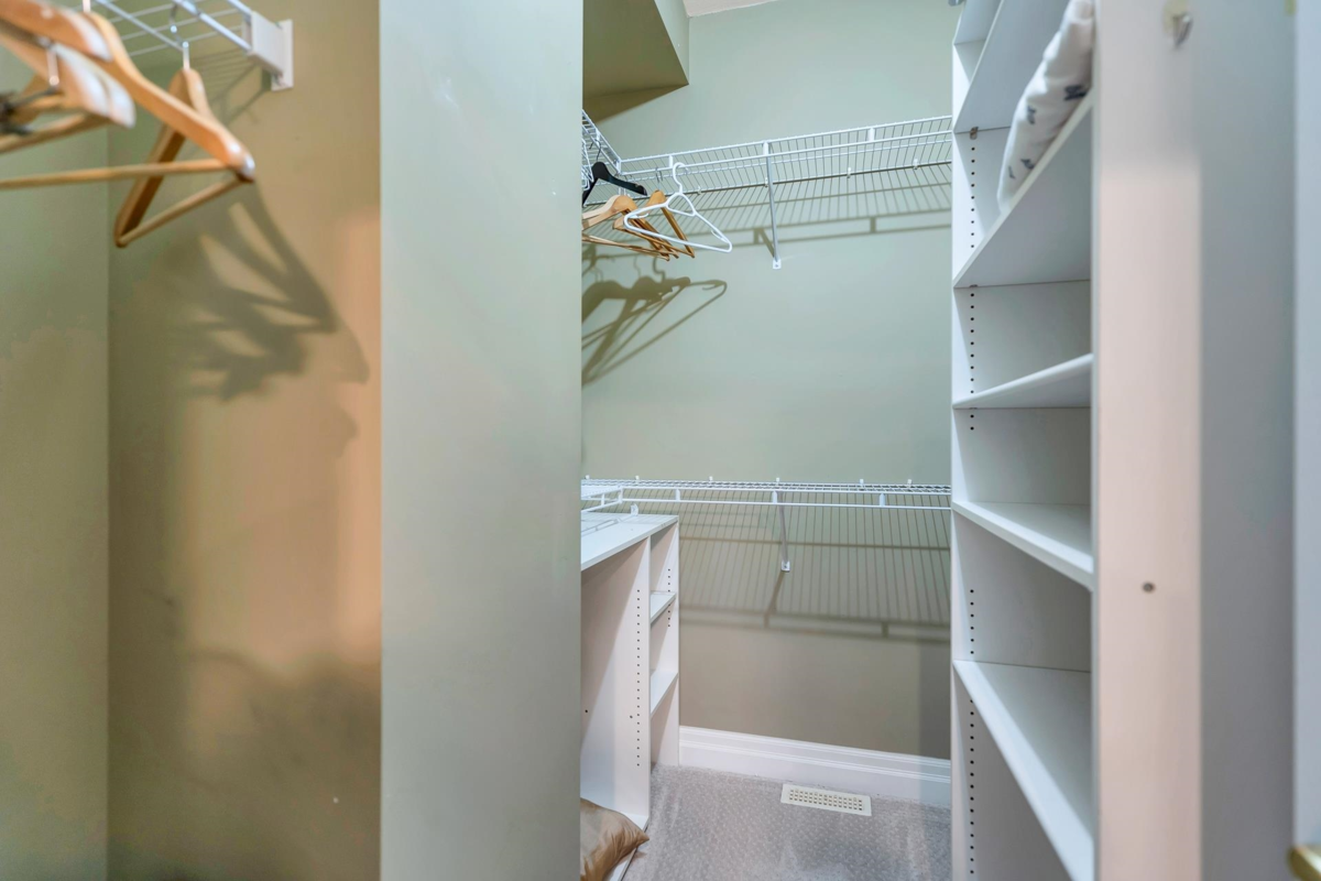 Office / Den Photo of 3622 154 Street, Surrey, BC