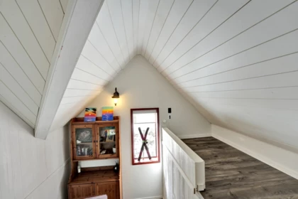 Entry Foyer Photo of 2 20919 Snowflake Crescent, Mission, BC
