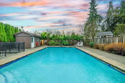 6390 Gordon Avenue, Burnaby, BC, Burnaby — Single Family Residence for sale