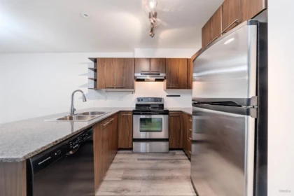 212 4799 Brentwood Drive, Burnaby, BC, Burnaby — Apartment/Condo for sale