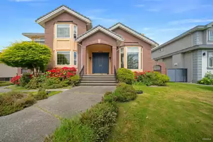 6589 Kitchener Street, Burnaby, BC, Burnaby — 7 bed single family residence for sale
