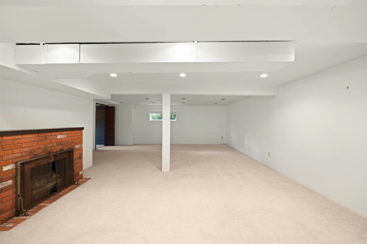 Garden / Landscaping Photo of 3492 W 34th Avenue, Vancouver, BC