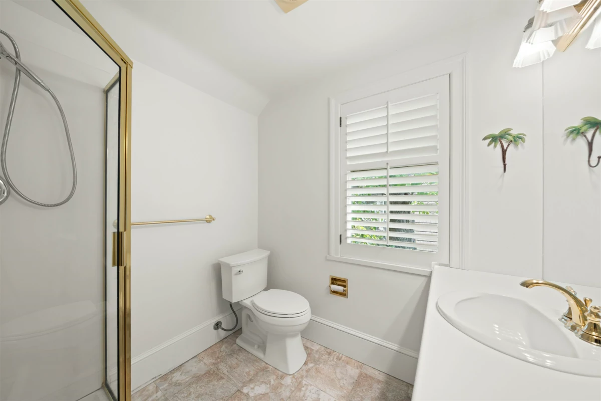 Hallway Photo of 3492 W 34th Avenue, Vancouver, BC