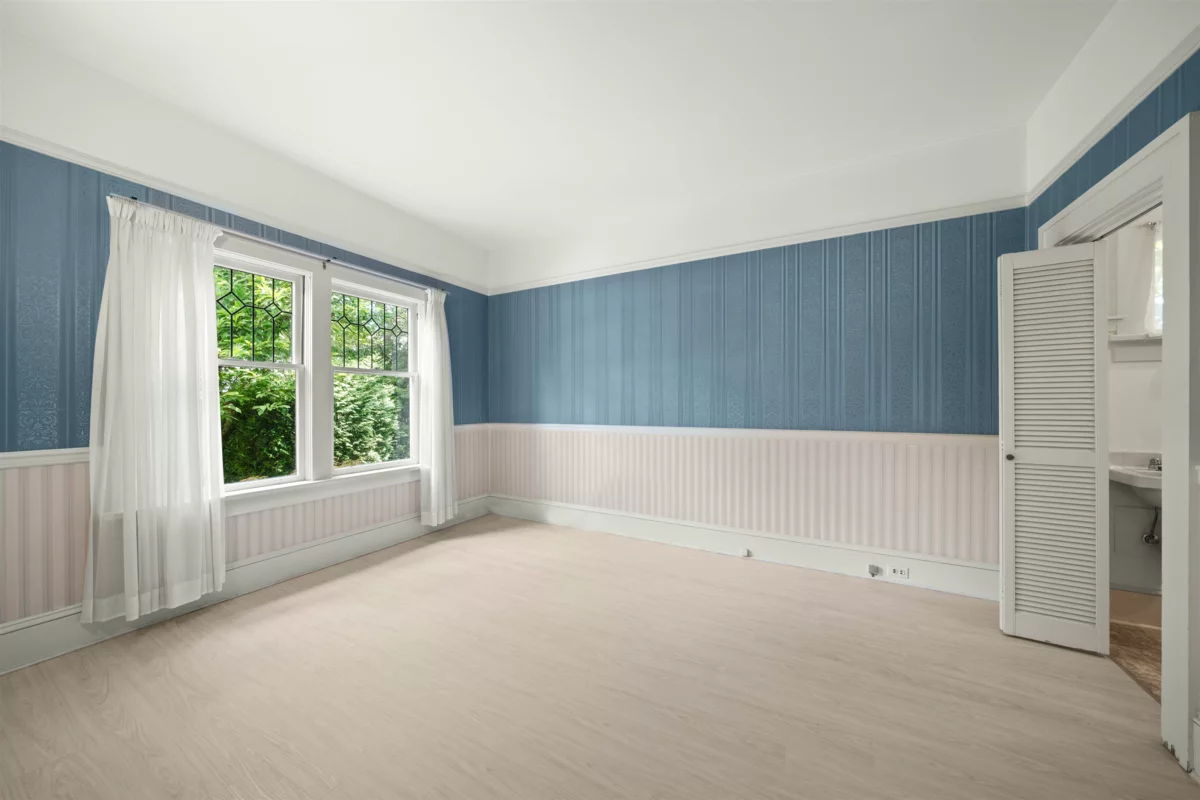 Laundry Room Photo of 3492 W 34th Avenue, Vancouver, BC