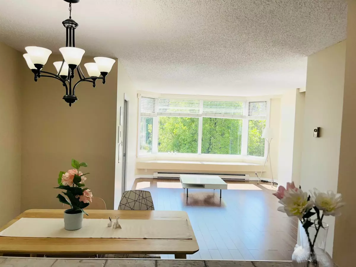 Family Room Photo of 503 7321 Halifax Street, Burnaby, BC