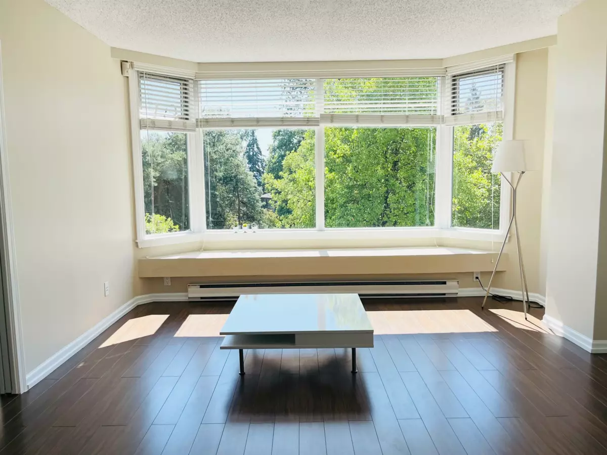 Kitchen Photo of 503 7321 Halifax Street, Burnaby, BC