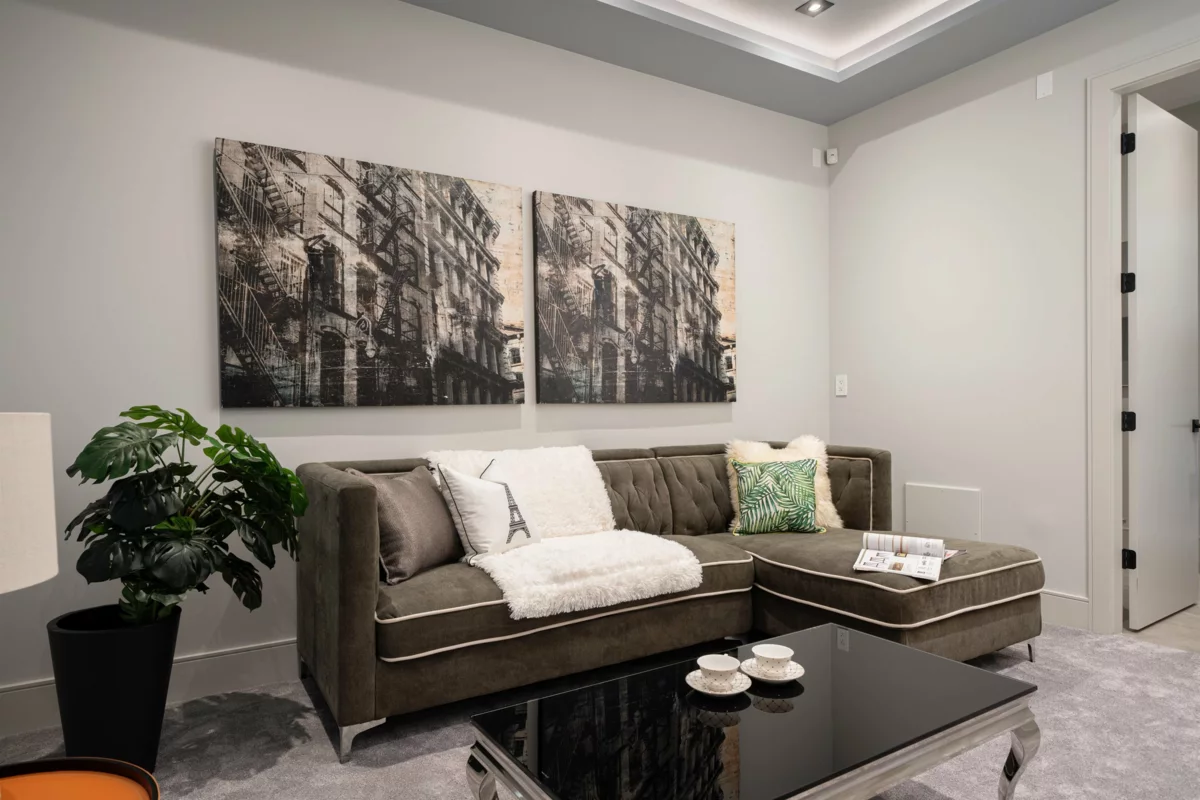 Entry Foyer Photo of 6571 Whiteoak Drive, Richmond, BC