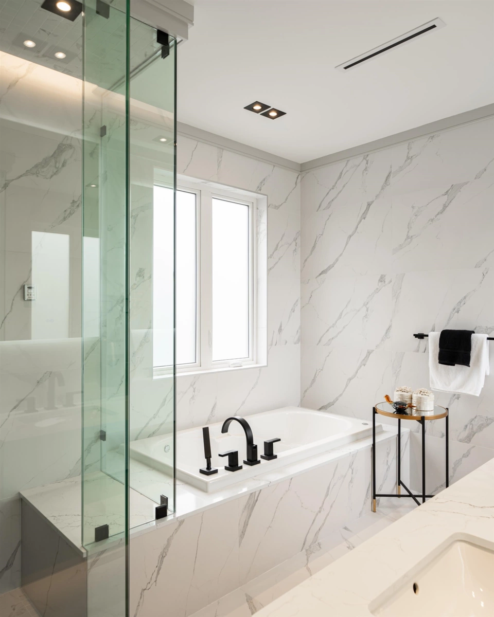 Front Yard Photo of 6571 Whiteoak Drive, Richmond, BC